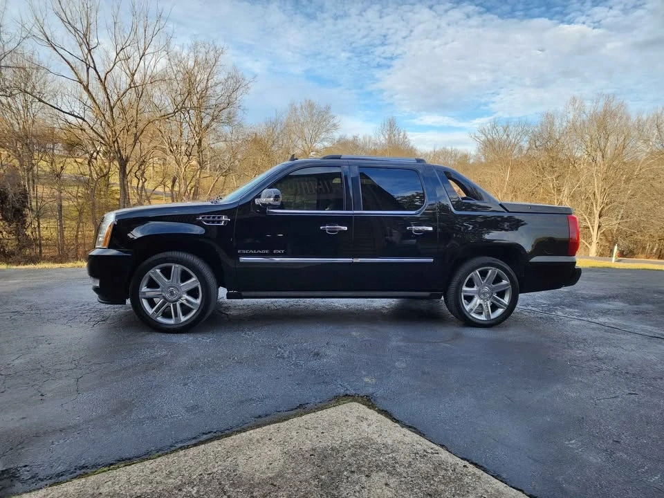 2012 Cadillac Escalade & EXT 3rd Gen - Image 10 of 10