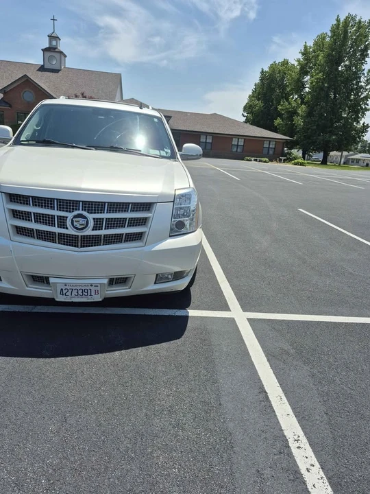 2012 Cadillac Escalade & EXT 3rd Gen - Image 8 of 9