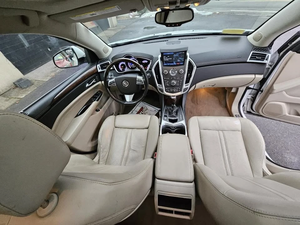 2012 Cadillac SRX - Image 11 of 16