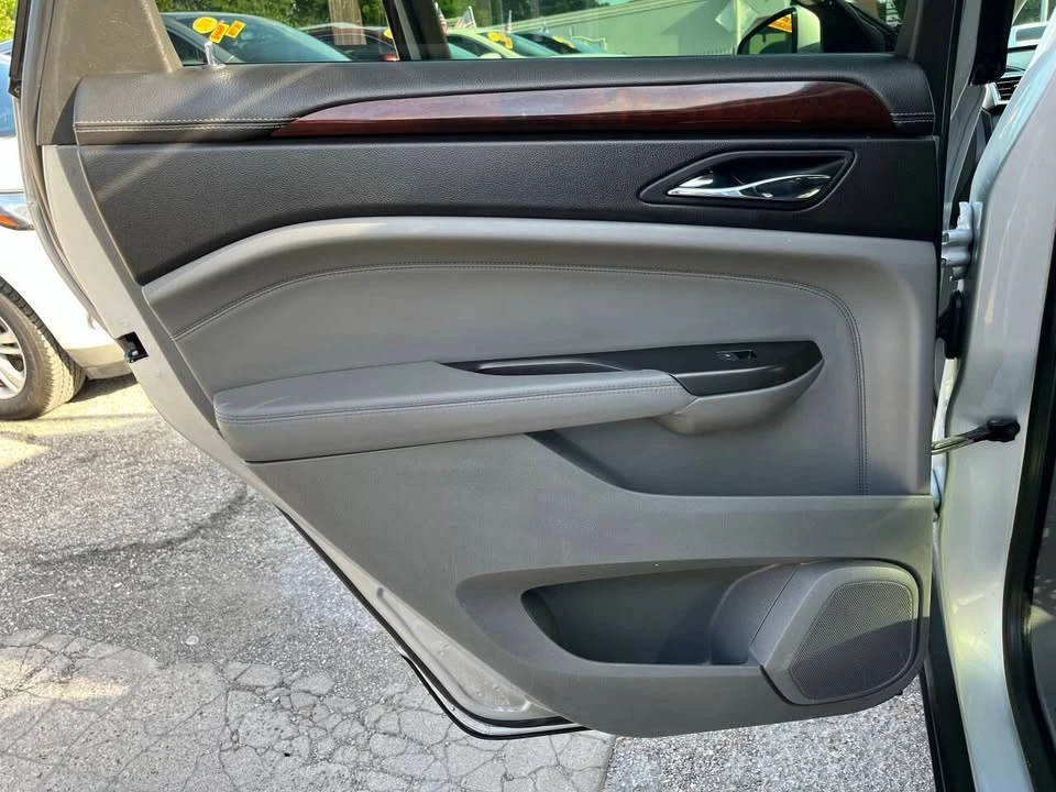2012 Cadillac SRX - Image 12 of 20