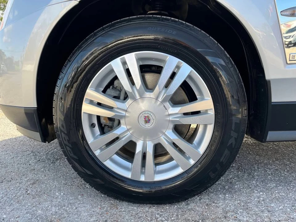 2012 Cadillac SRX - Image 9 of 20