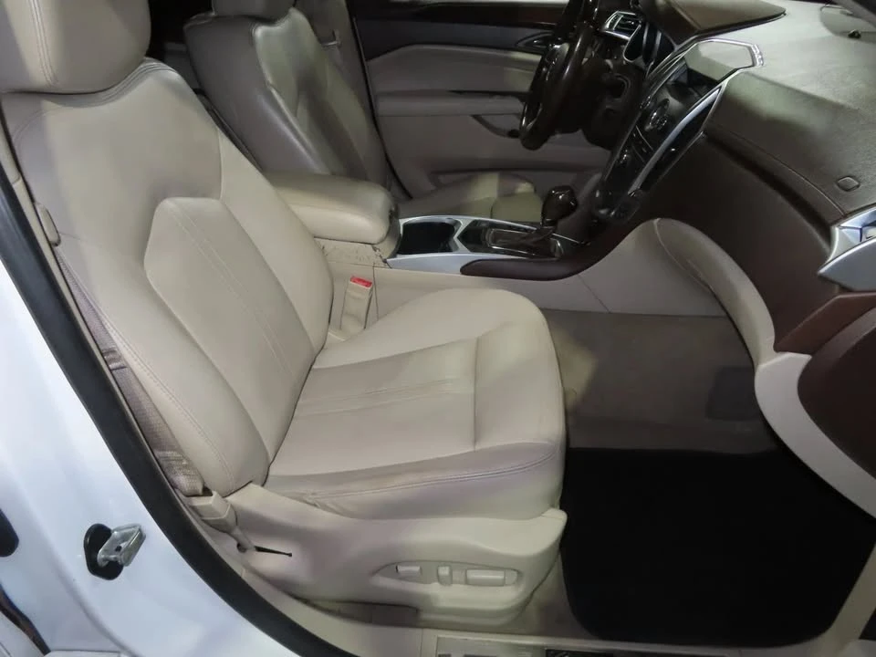 2012 Cadillac SRX - Image 17 of 20