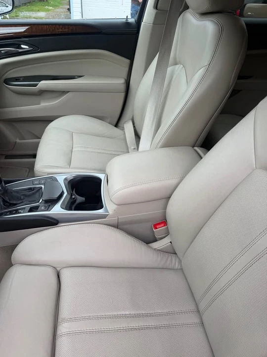 2012 Cadillac SRX - Image 7 of 20