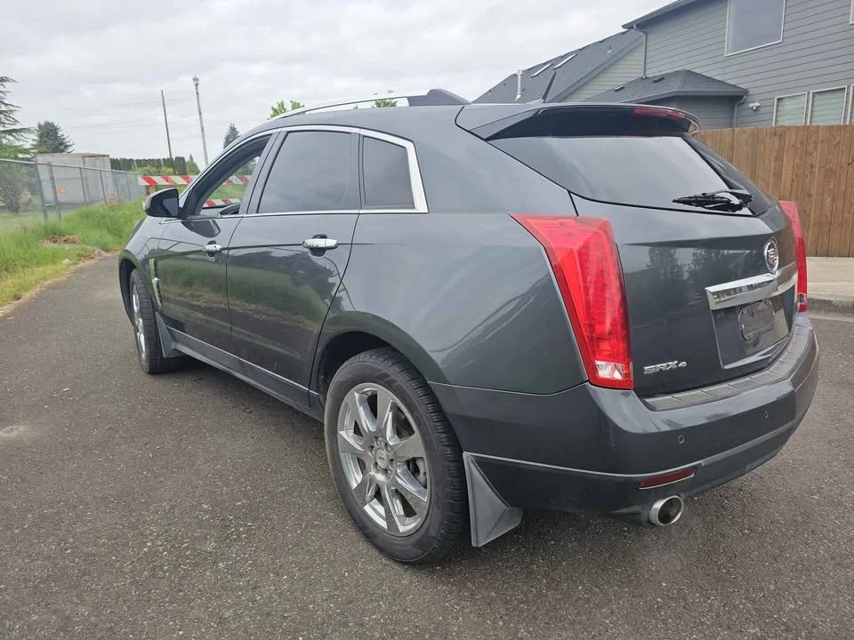 2012 Cadillac SRX - Image 8 of 10