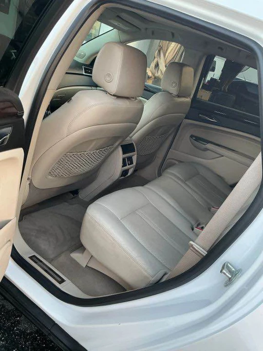 2012 Cadillac SRX - Image 6 of 9