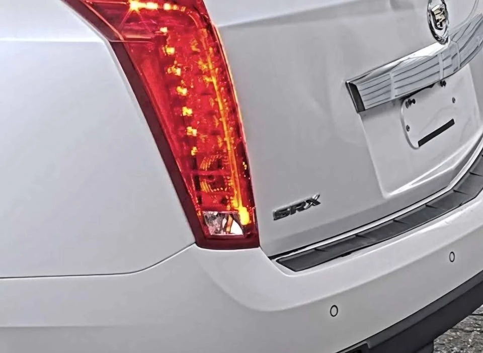 2012 Cadillac SRX - Image 12 of 20