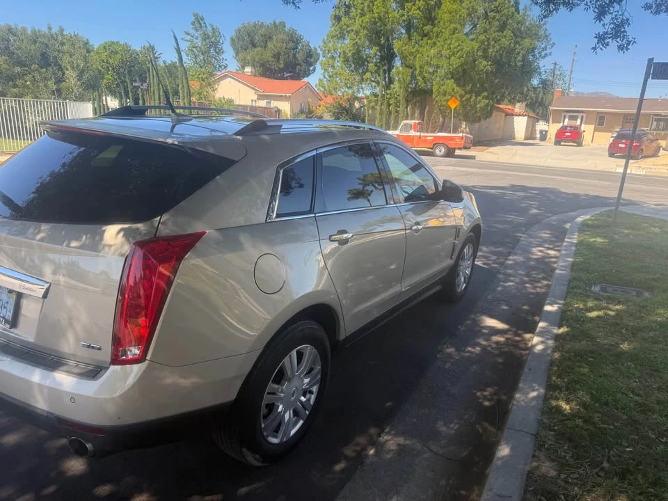 2012 Cadillac SRX - Image 6 of 13