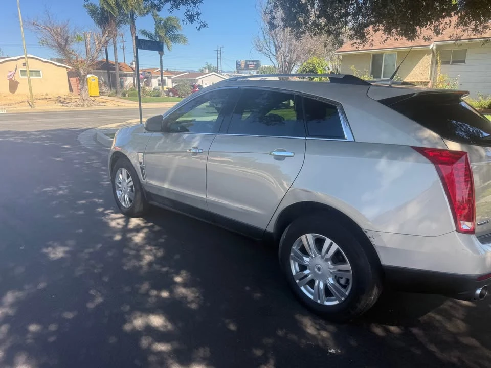 2012 Cadillac SRX - Image 7 of 13