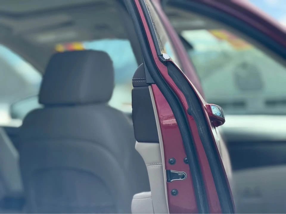 2012 Cadillac SRX - Image 5 of 19