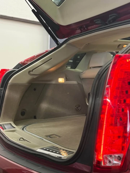2012 Cadillac SRX - Image 10 of 20