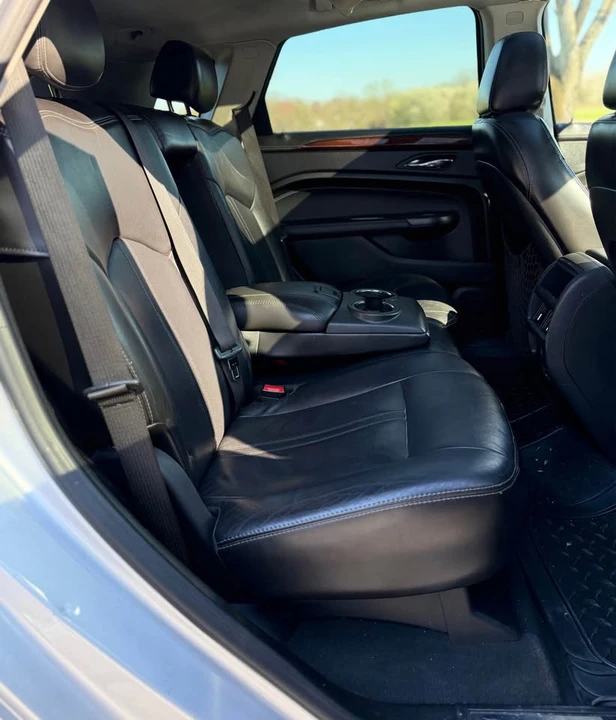 2012 Cadillac SRX - Image 8 of 14
