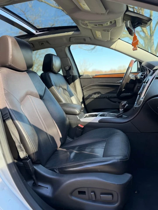 2012 Cadillac SRX - Image 10 of 14