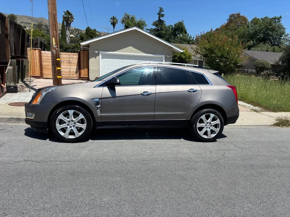 2012 Cadillac SRX - Image 6 of 8