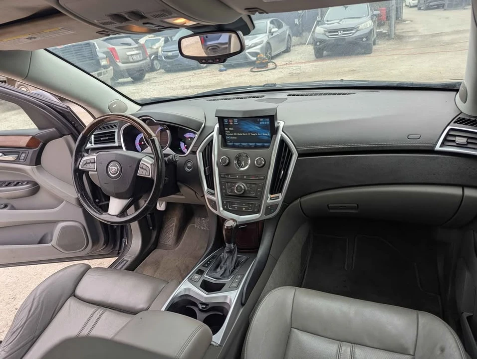 2012 Cadillac SRX - Image 12 of 20