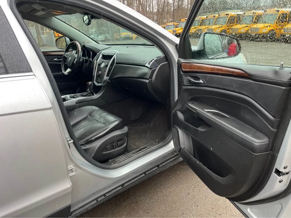 2012 Cadillac SRX - Image 11 of 14