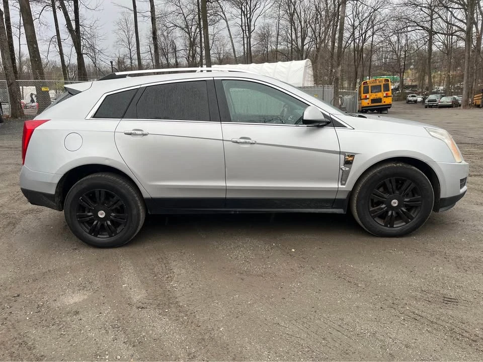 2012 Cadillac SRX - Image 9 of 14