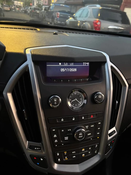 2012 Cadillac SRX - Image 8 of 9