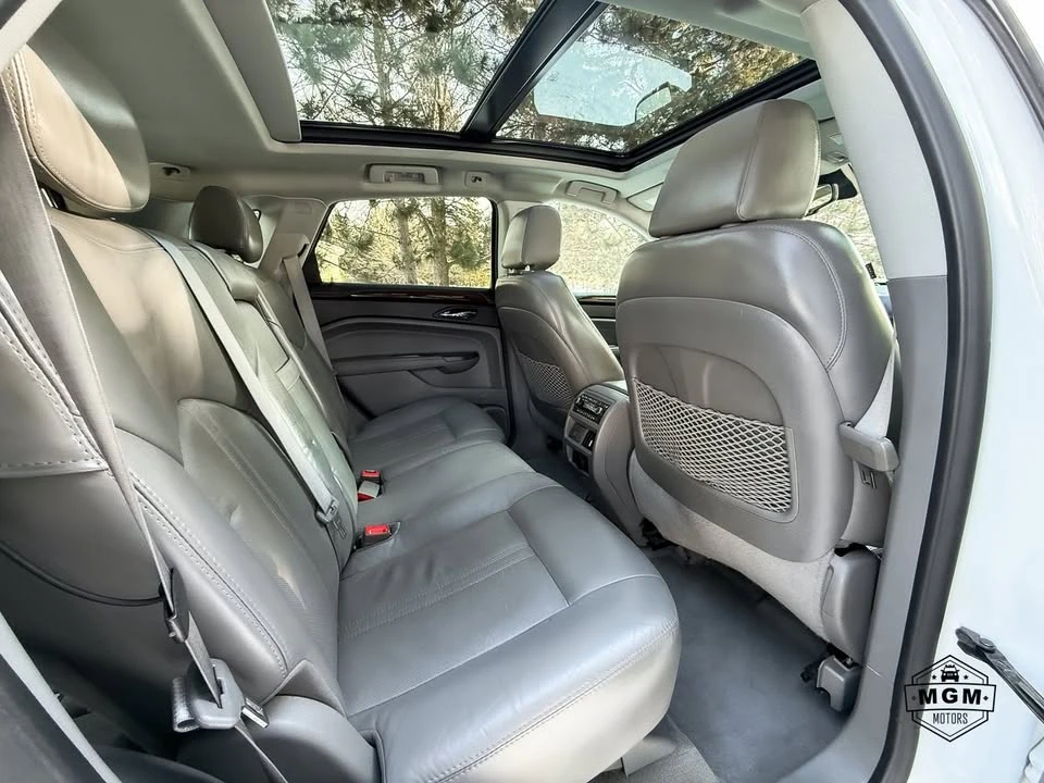 2012 Cadillac SRX - Image 9 of 18