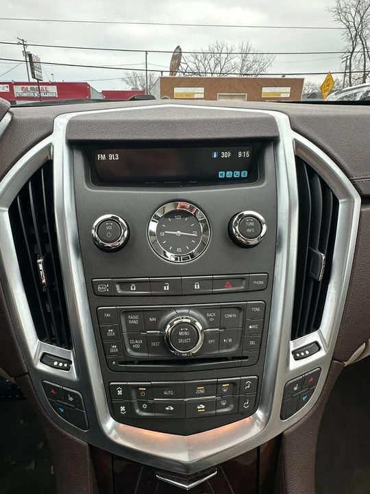 2012 Cadillac SRX - Image 9 of 16