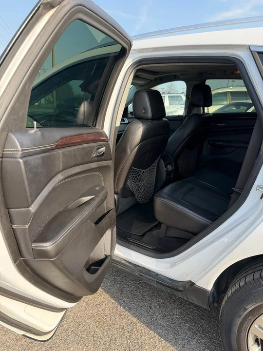 2012 Cadillac SRX - Image 7 of 14