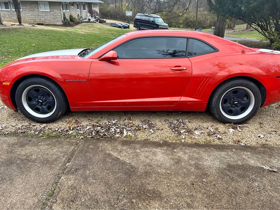 2012 Chevrolet Camaro 5th Gen - Image 2 of 7