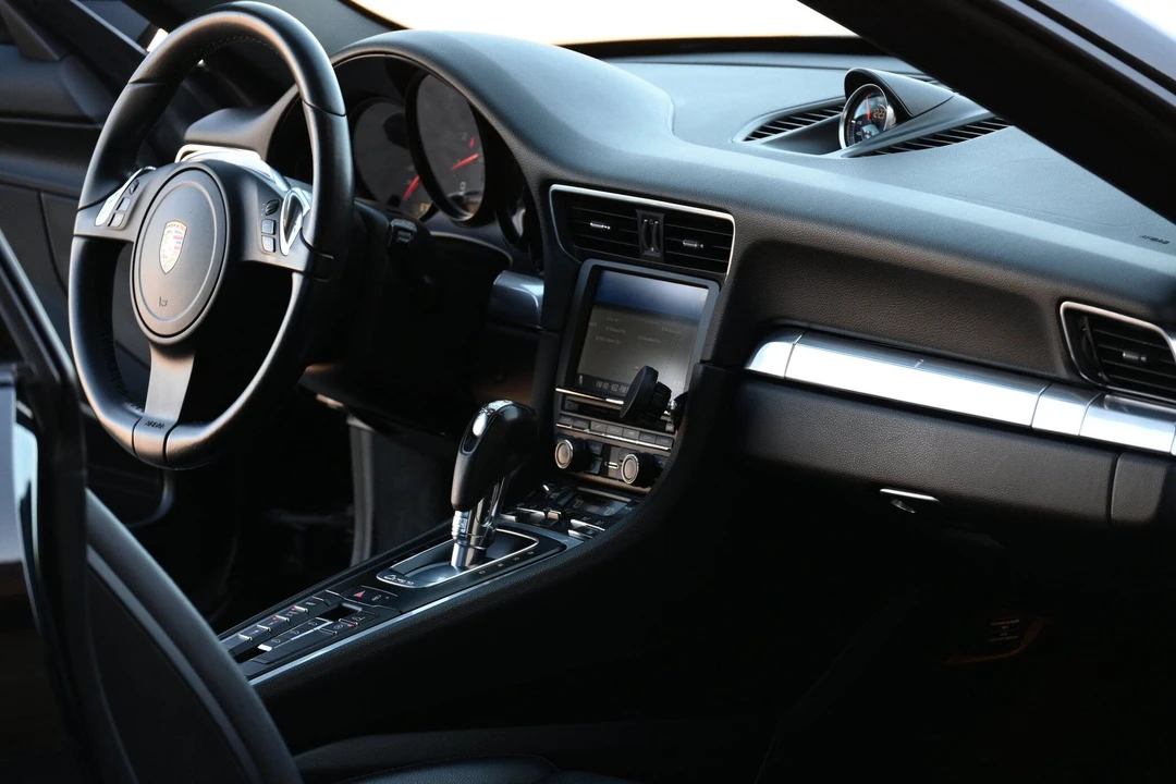 2012 Porsche 991 Carrera S - Image 20 of 25