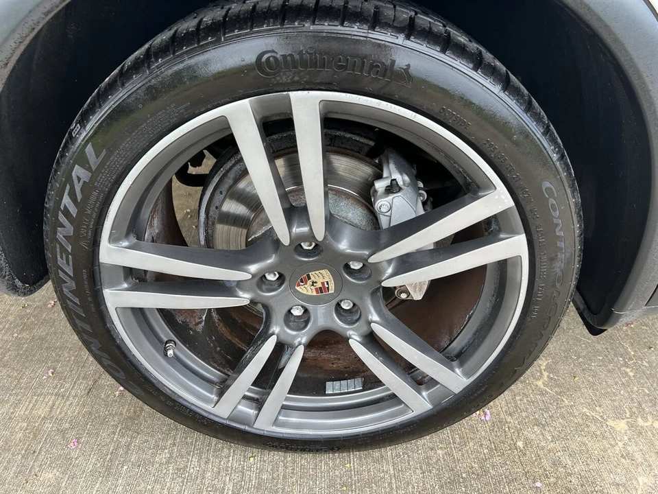 2012 Porsche 958 Cayenne S - Image 19 of 24
