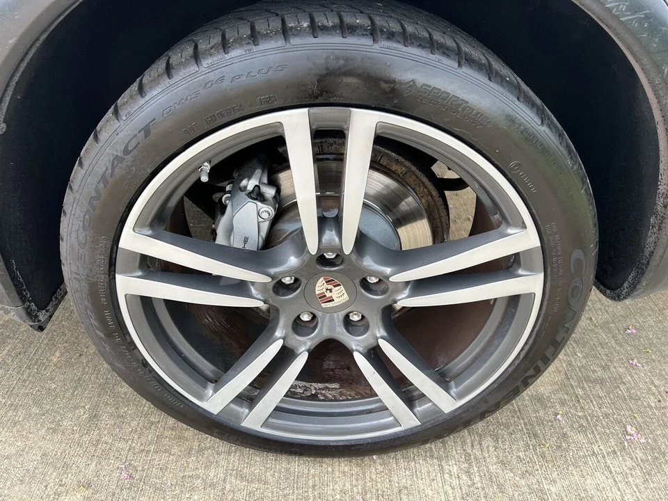 2012 Porsche 958 Cayenne S - Image 17 of 24