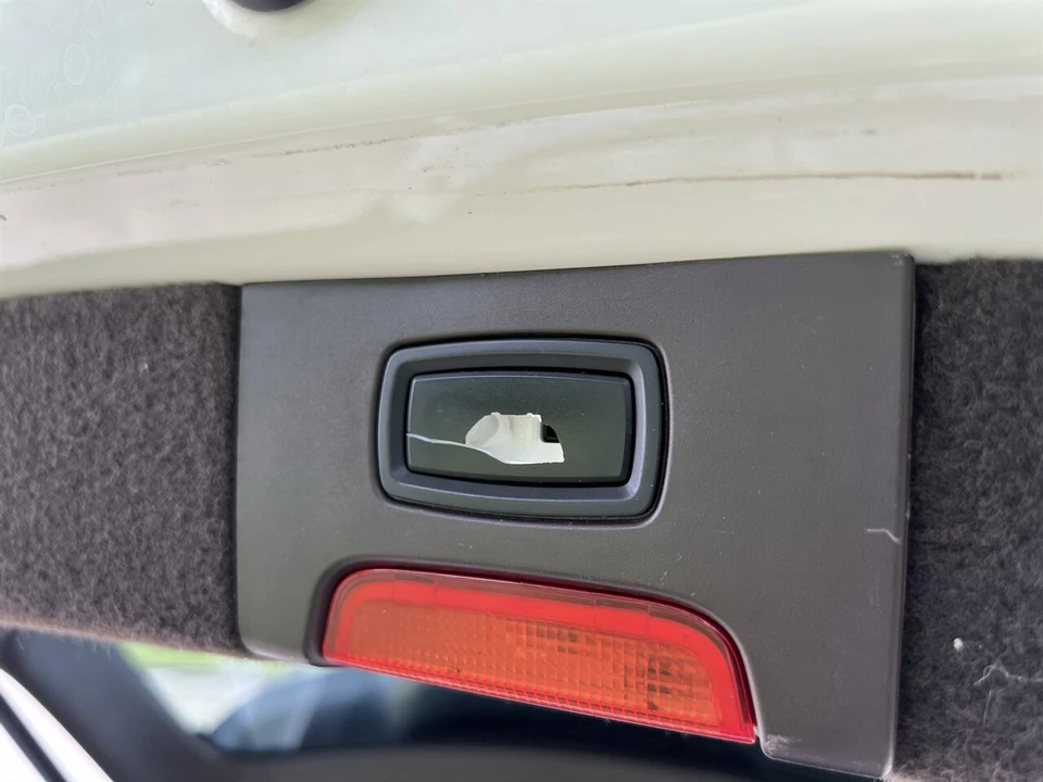 2012 Porsche 958 Cayenne S - Image 23 of 24