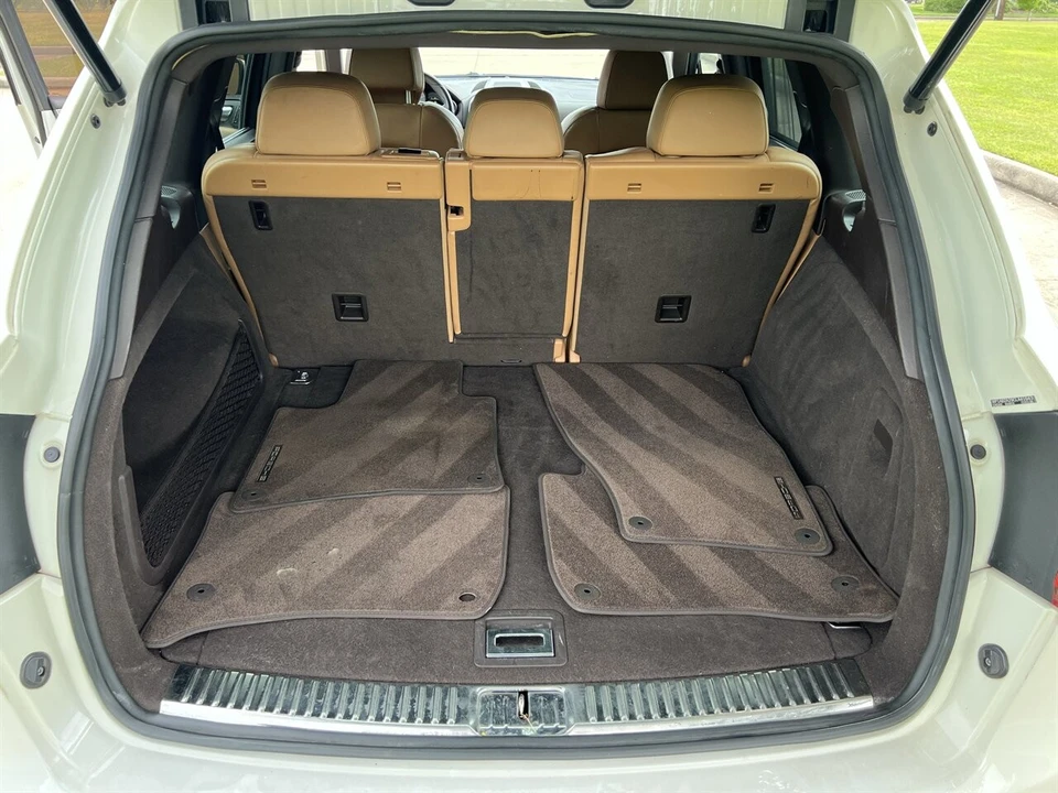2012 Porsche 958 Cayenne S - Image 21 of 24