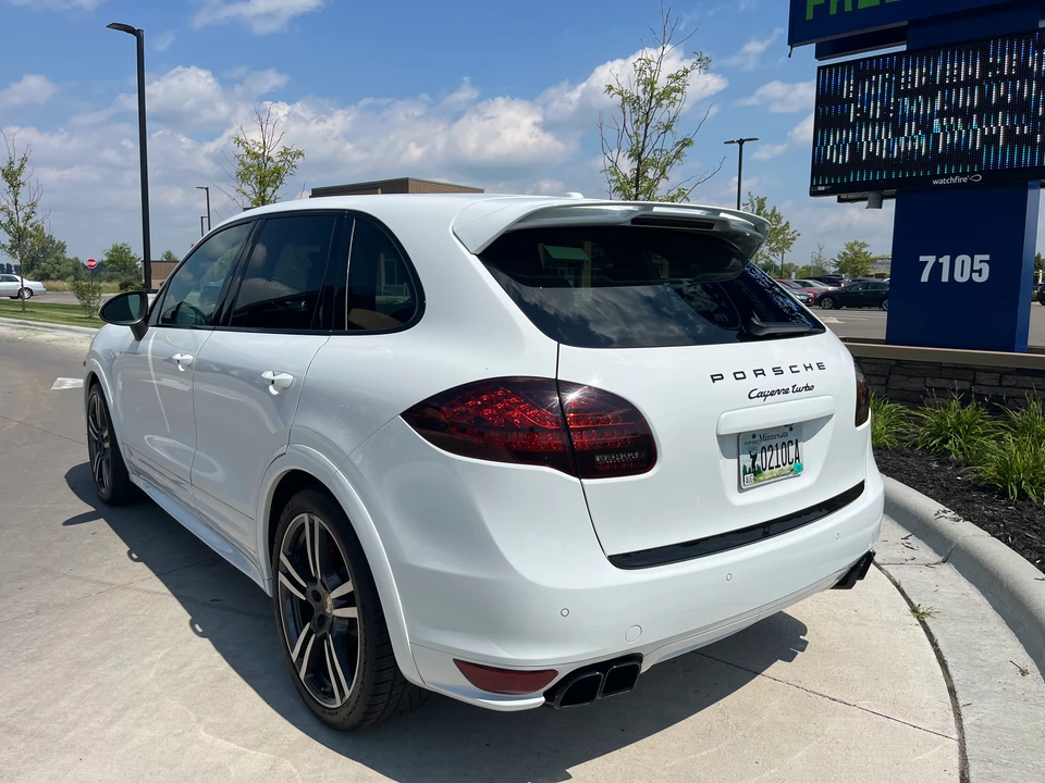 2012 Porsche 958 Cayenne Turbo - Image 4 of 12