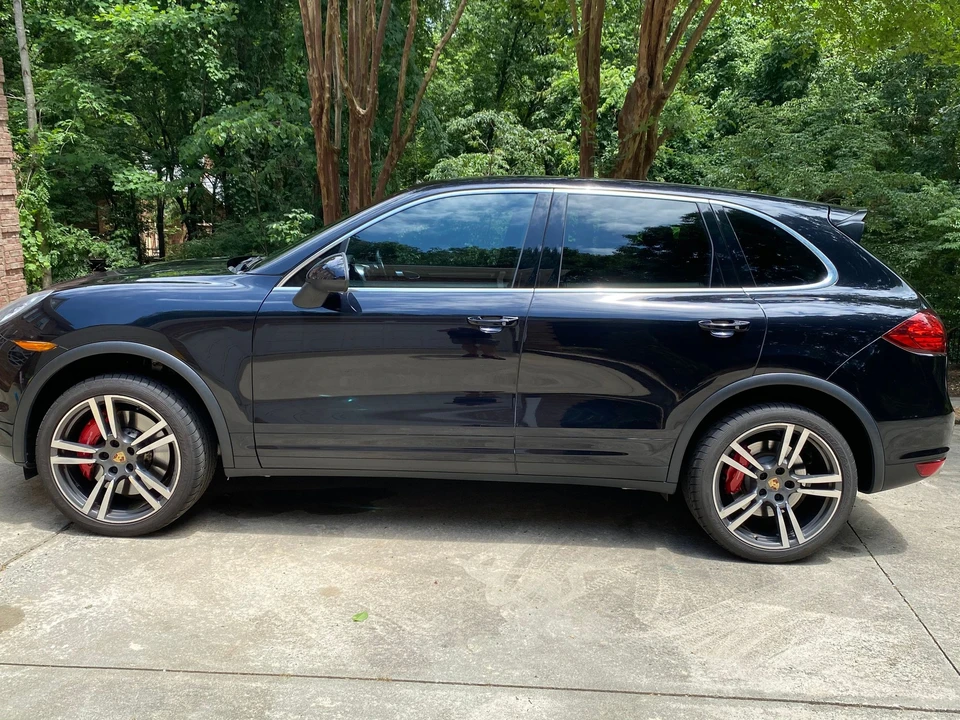 2012 Porsche 958 Cayenne Turbo - Image 3 of 9