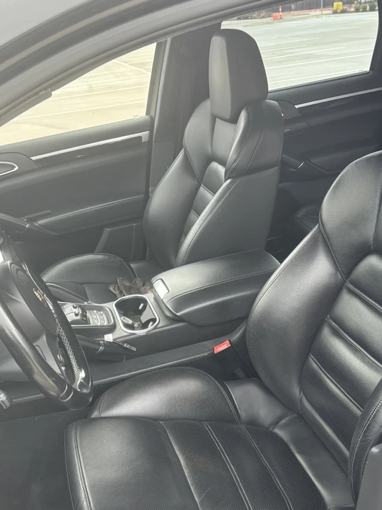 2012 Porsche 958 Cayenne Turbo - Image 10 of 24