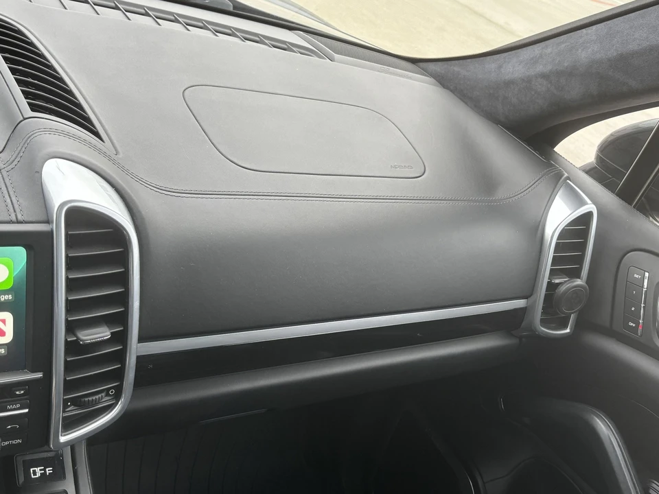 2012 Porsche 958 Cayenne Turbo - Image 18 of 24