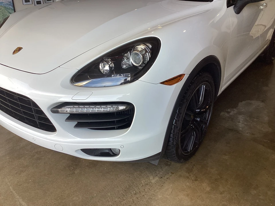 2012 Porsche 958 Cayenne Turbo - Image 10 of 22