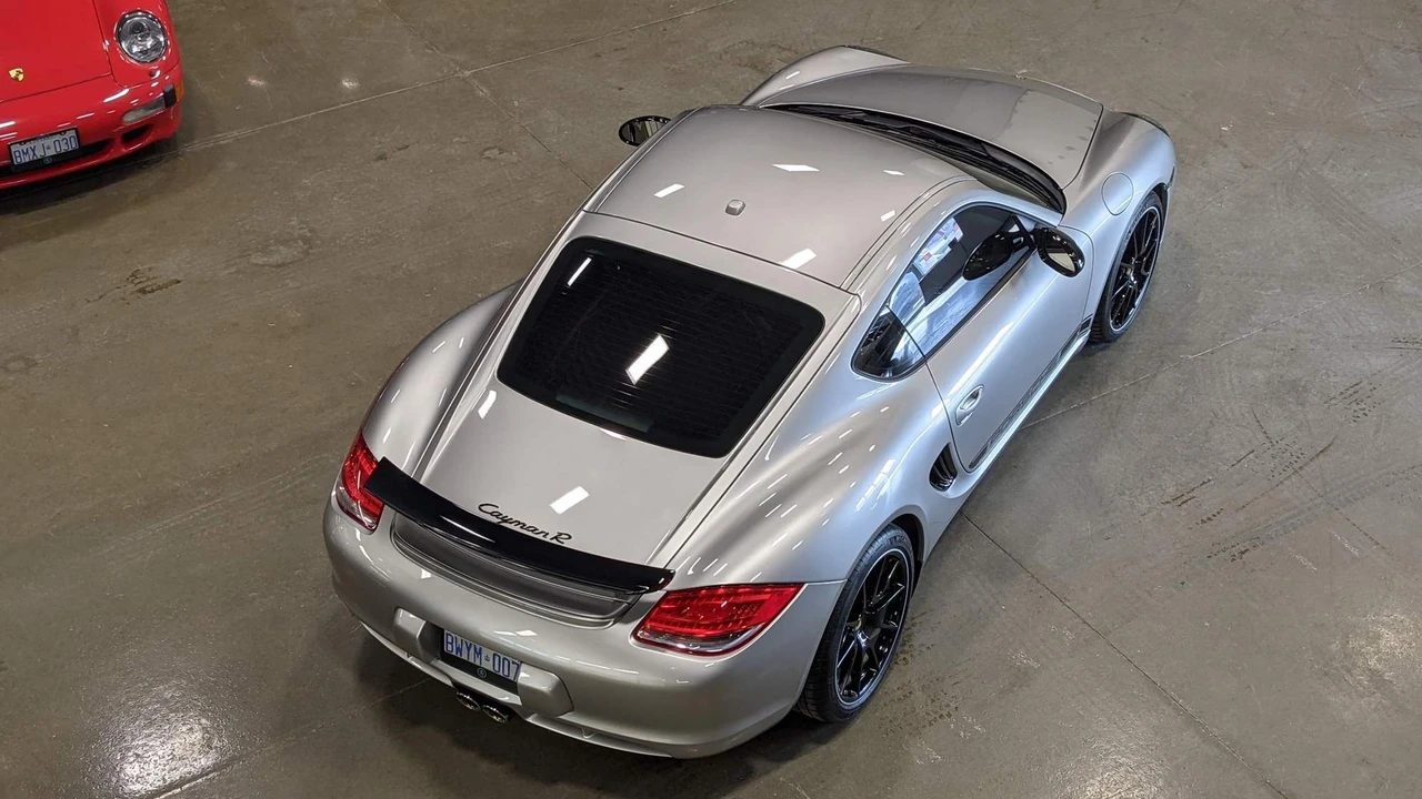 2012 Porsche 987 Cayman R - Image 15 of 31