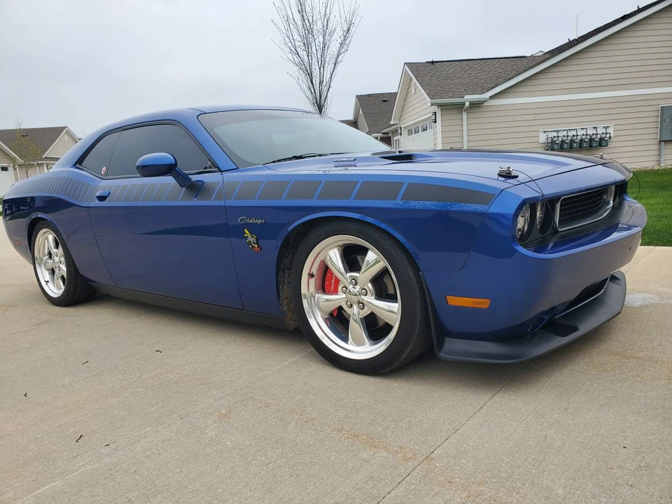 2012 Dodge Challenger 3rd Gen - Image 6 of 10