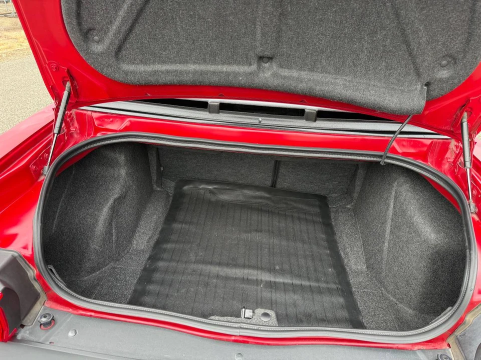 2012 Dodge Challenger 3rd Gen - Image 8 of 14
