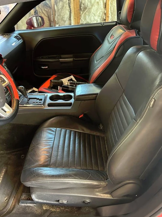2012 Dodge Challenger 3rd Gen - Image 5 of 14