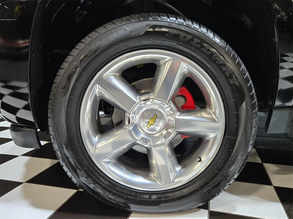 2012 Chevrolet Avalanche - Image 5 of 31