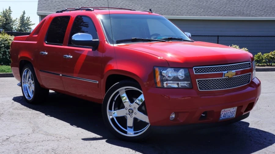 2012 Chevrolet Avalanche - Image 12 of 12