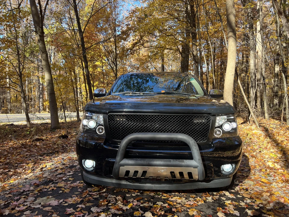 2012 Chevrolet Avalanche - Image 7 of 31