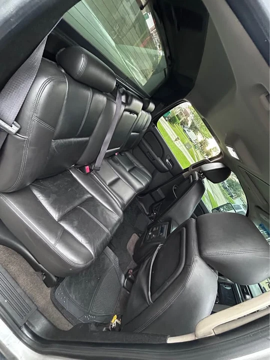 2012 Chevrolet Avalanche - Image 10 of 19