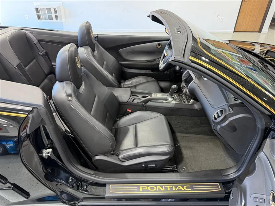 2012 Chevrolet Camaro 5th Gen - Image 19 of 31