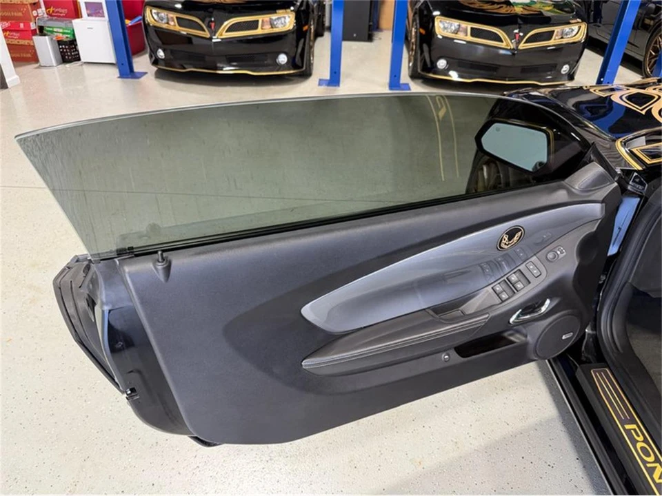 2012 Chevrolet Camaro 5th Gen - Image 15 of 31