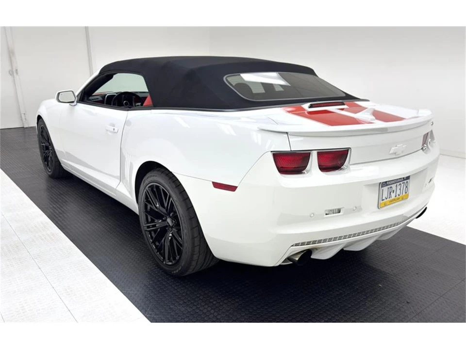 2012 Chevrolet Camaro 5th Gen - Image 5 of 31
