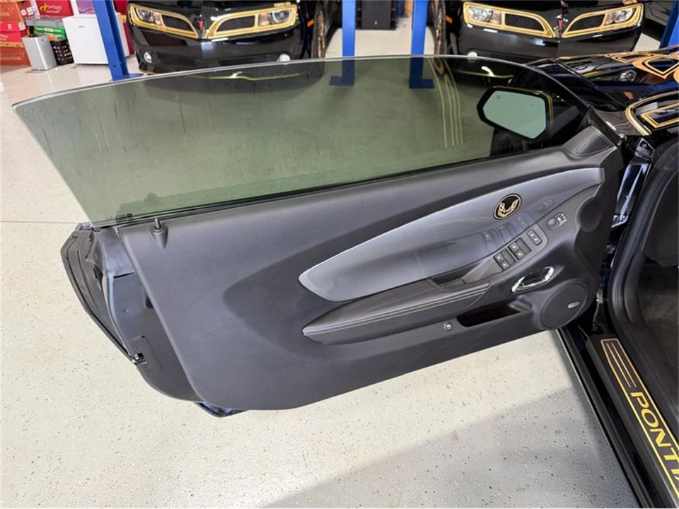 2012 Chevrolet Camaro 5th Gen - Image 14 of 31
