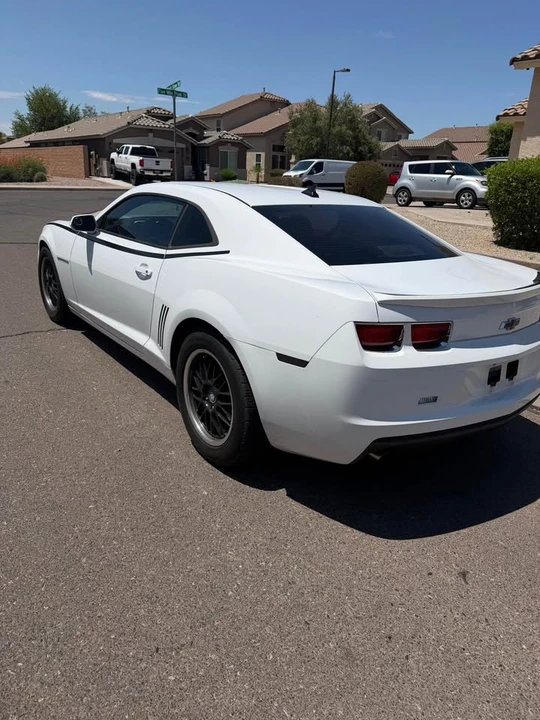 2012 Chevrolet Camaro 5th Gen - Image 10 of 11