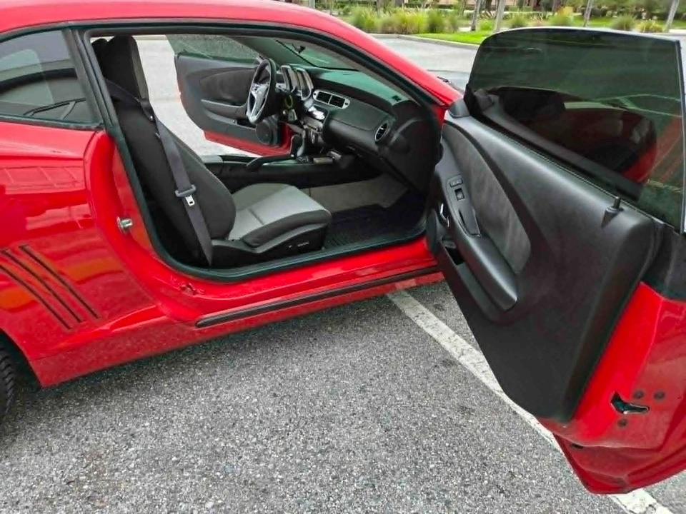 2012 Chevrolet Camaro 5th Gen - Image 10 of 12