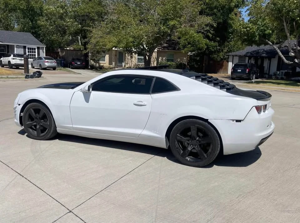 2012 Chevrolet Camaro 5th Gen - Image 2 of 11